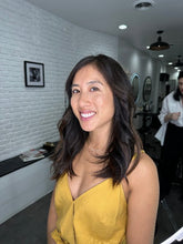 Load image into Gallery viewer, Mekabu Hydrating Salon Size Conditioner - Peakly