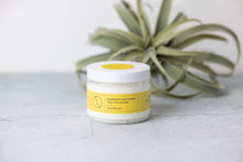 Load image into Gallery viewer, Grapefruit Body Salt Scrub - Moisturizing and fresh - Peakly