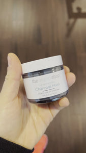 Detoxifying Charcoal Mask - The Vegan Shop - Peakly