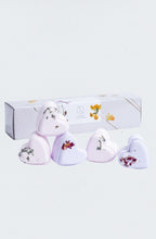 Load image into Gallery viewer, Set of 5 Heart Shaped Shower Steamers Package - in a Gift Box - Can be personalized - Peakly
