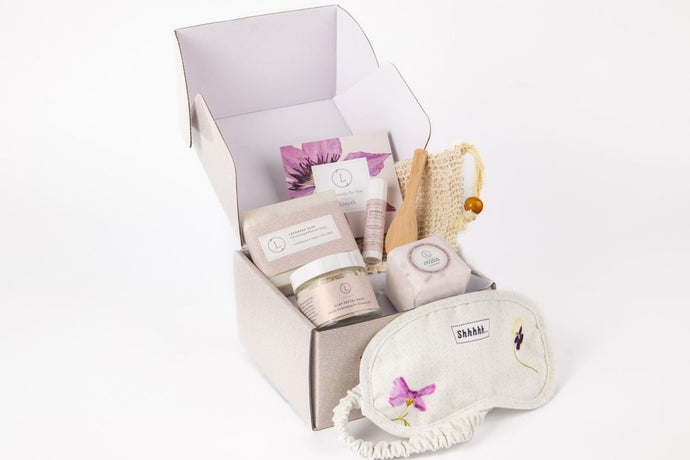 Lavender bath and body set, Natural skincare appreciation gift box - Peakly