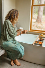 Load image into Gallery viewer, Coconut Milk Bath | Ayurvedic Herbal Soaking Ritual for Skin &amp; Spirit - Peakly
