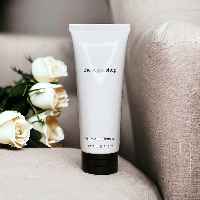Vitamin C Cleanser - The Vegan Shop - Peakly